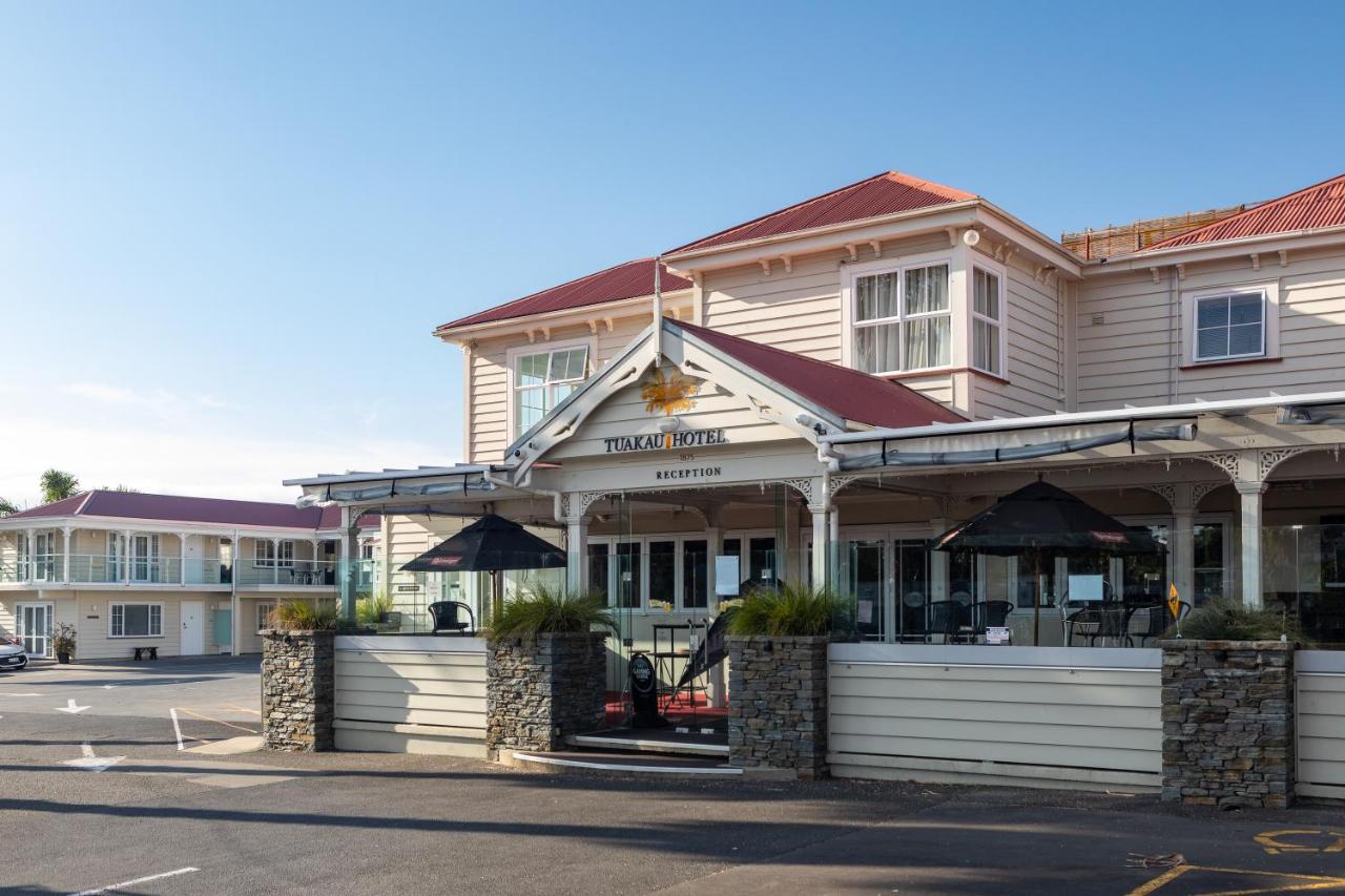 Tuakau Hotel Esterno foto