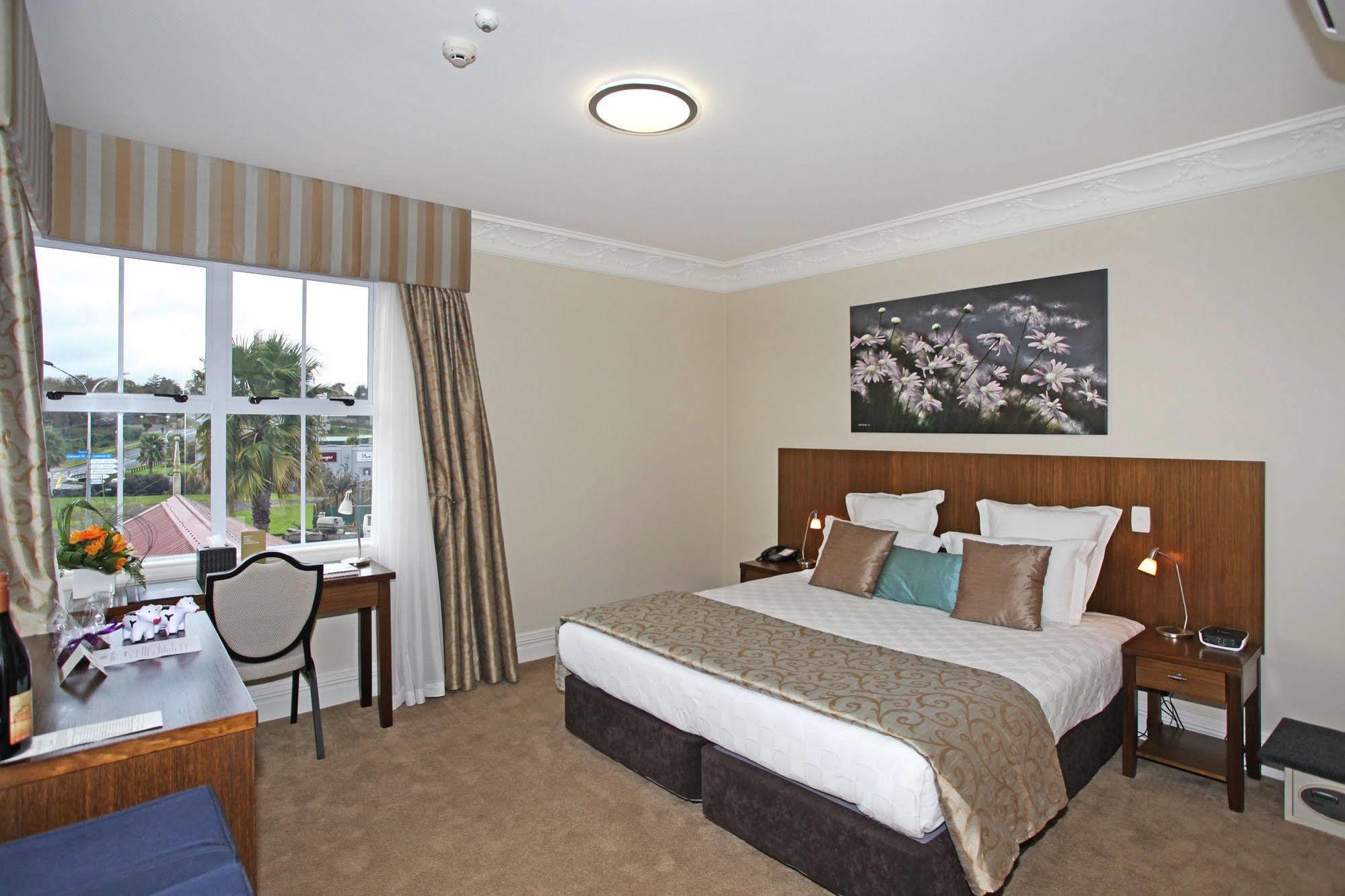 Tuakau Hotel Esterno foto